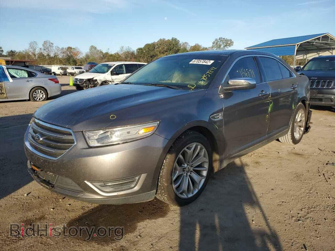 2013 FORD TAURUS - VIN: 1FAHP2F82DG121882 - Фото 2
