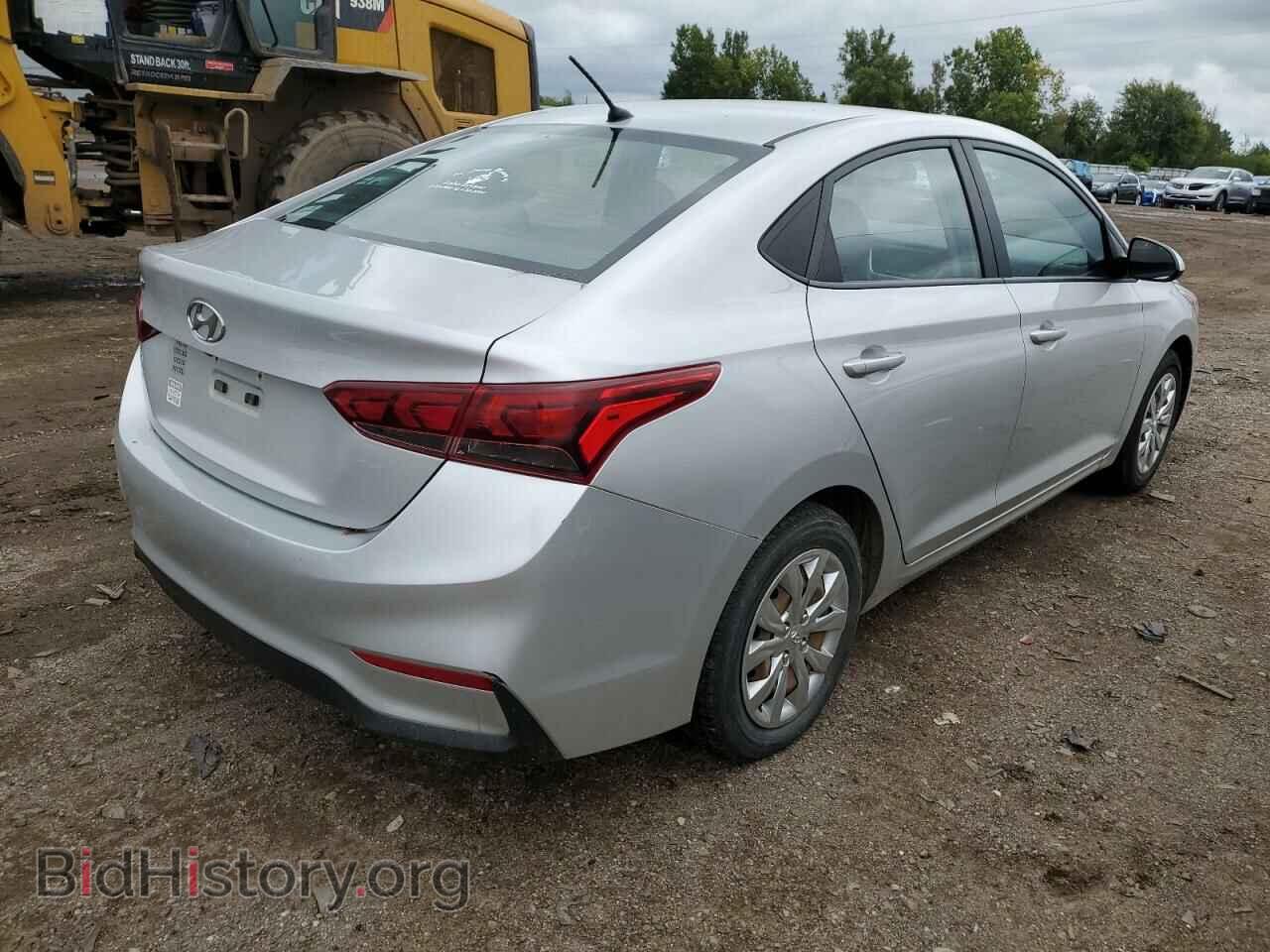 2018 HYUNDAI ACCENT - VIN: 3KPC24A30JE018417 - Фото 3