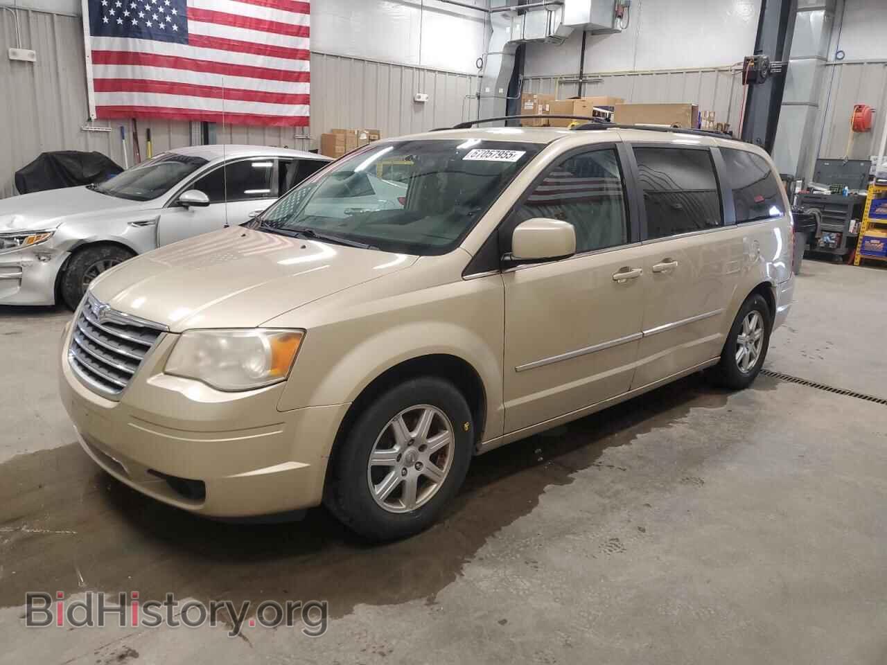 Photo 2A4RR8DX7AR330352 - CHRYSLER MINIVAN 2010