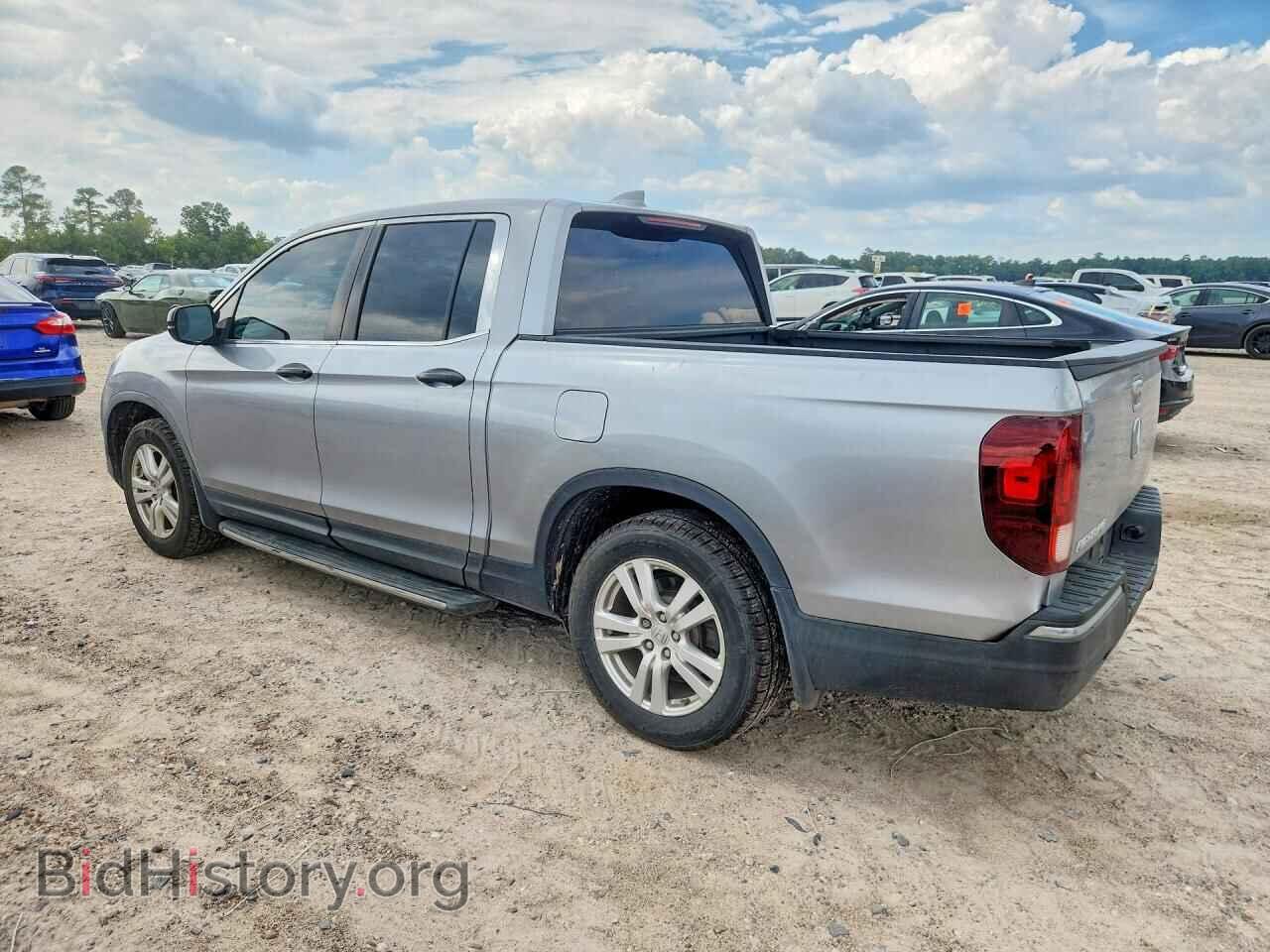 2018 HONDA RIDGELINE - VIN: 5FPYK2F29JB003071 - Photo 2