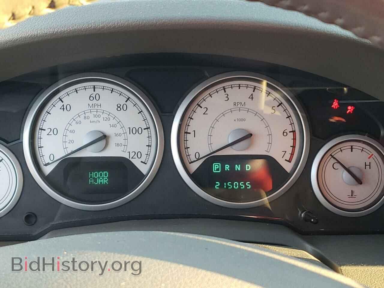 2009 CHRYSLER MINIVAN - VIN: 2A8HR54149R550435 - Фото 8