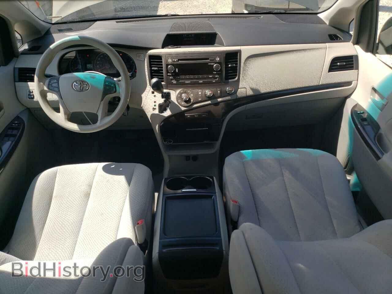 2011 TOYOTA All Models - VIN: 5TDKK3DC7BS016589 - Фото 8