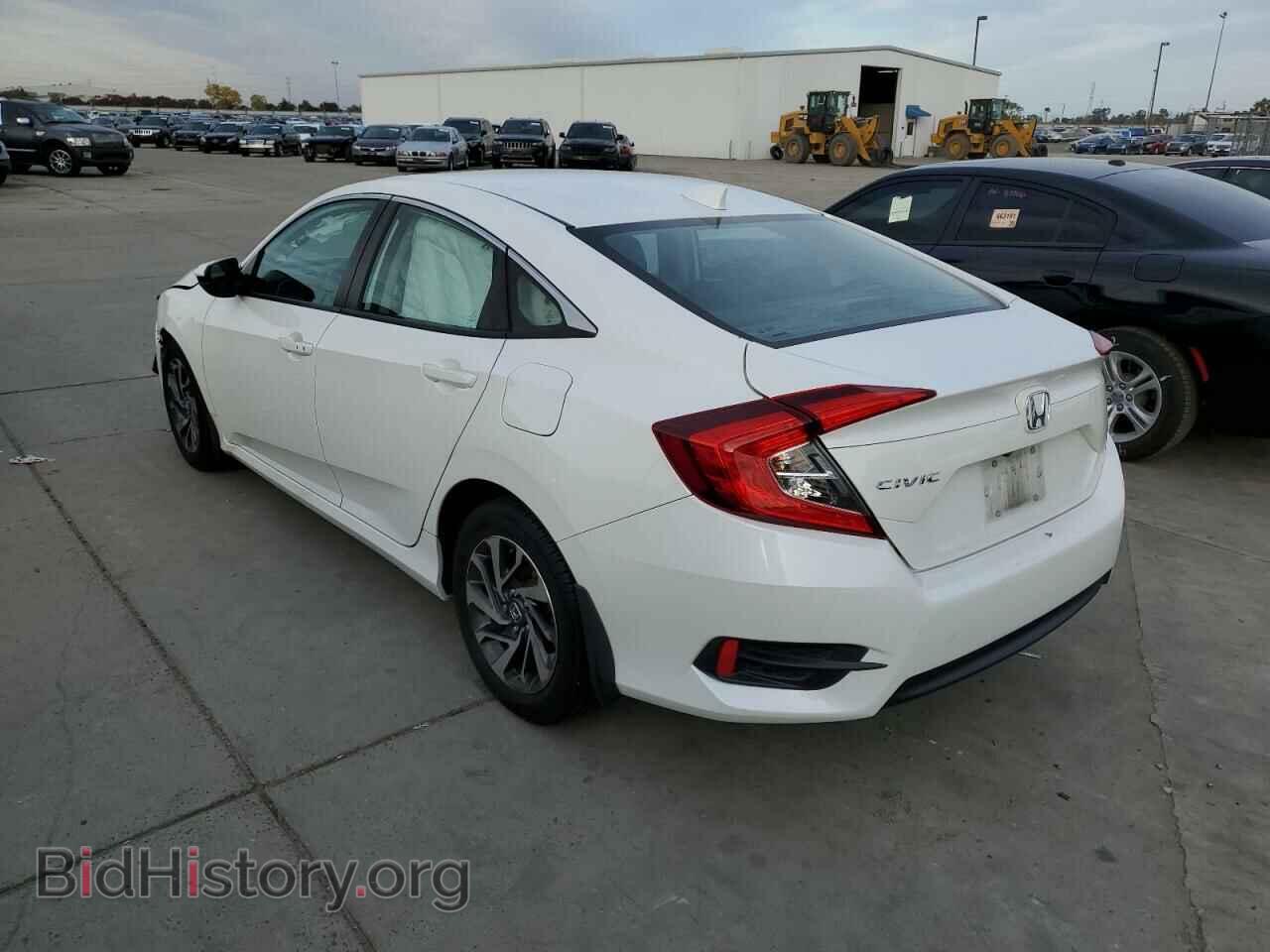 2017 HONDA CIVIC - VIN: 19XFC2F77HE228615 - Фото 3