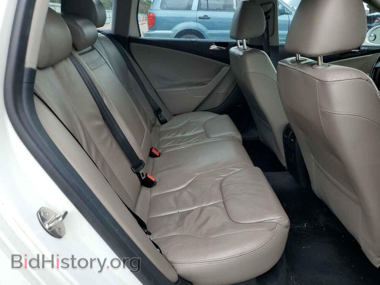 2008 VOLKSWAGEN PASSAT - VIN: WVWTK73C58E069853 - Фото 10