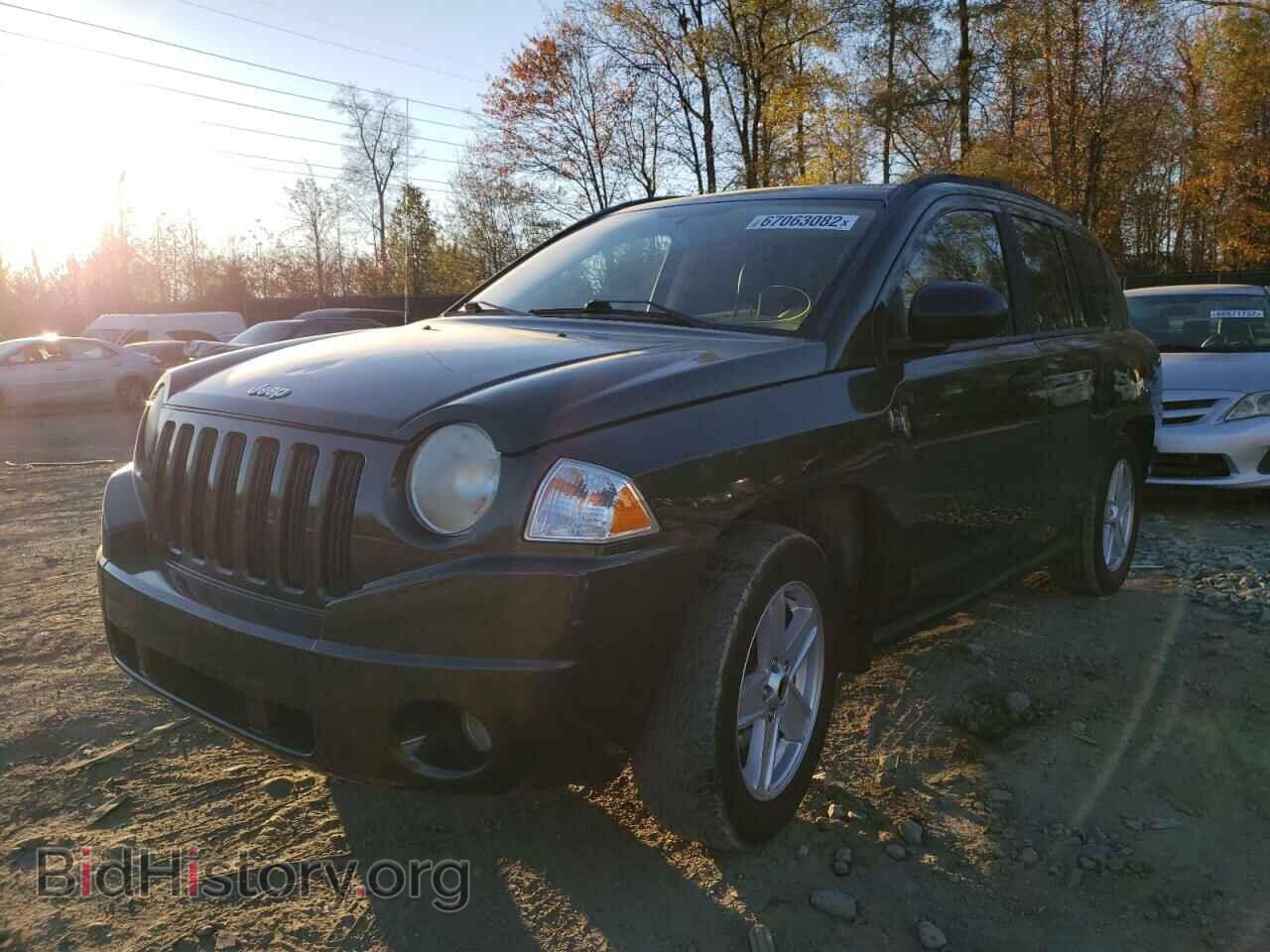 2007 JEEP COMPASS - VIN: 1J8FF47W07D584986 - Фото 2