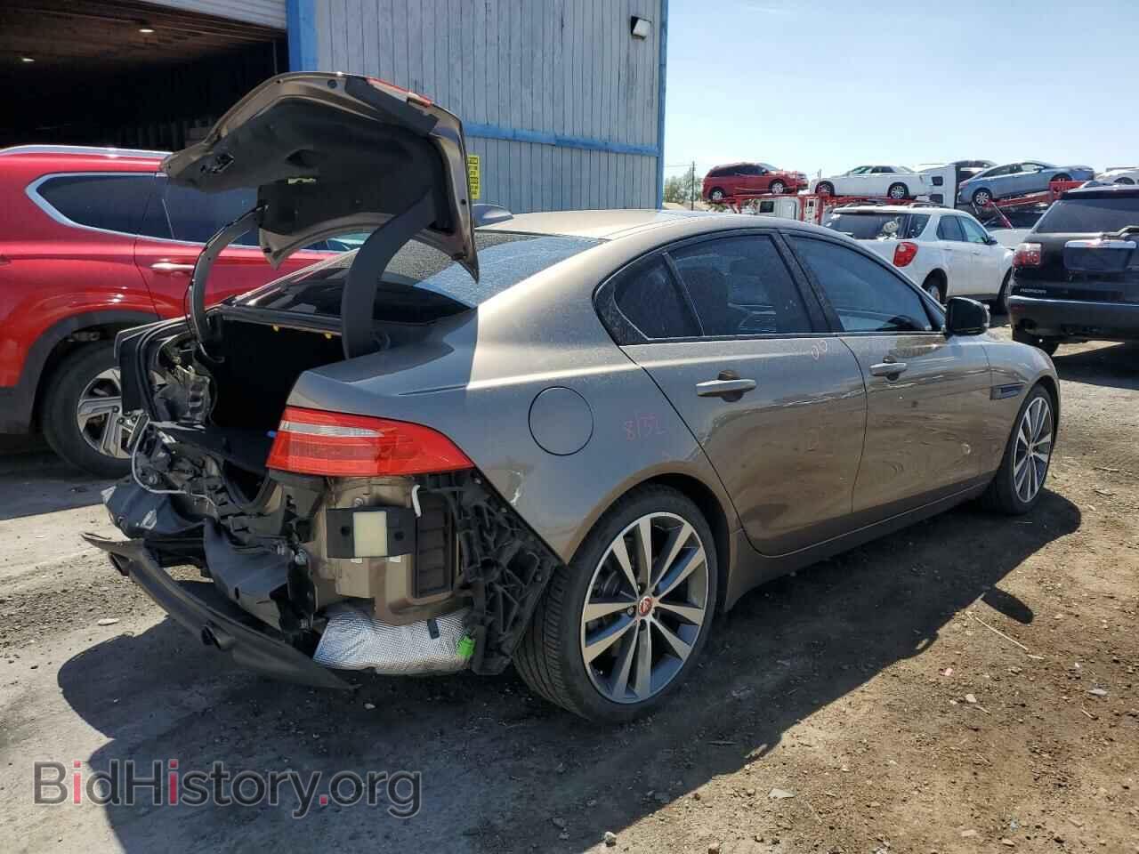 2017 JAGUAR XE - VIN: SAJAE4BG2HA963089 - Фото 3