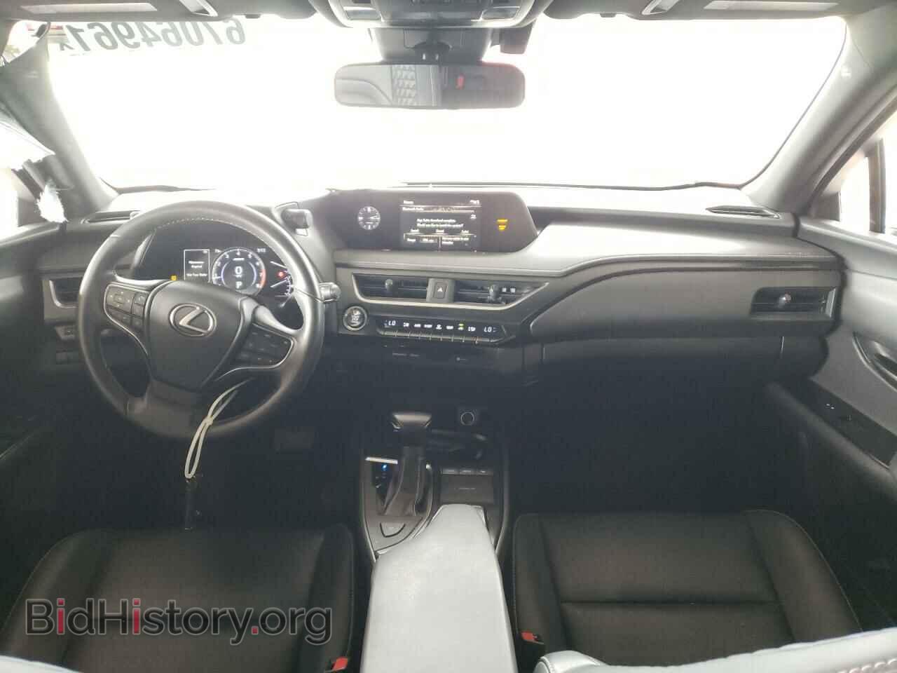2019 LEXUS UX 200 - VIN: JTHY3JBH2K2018363 - Фото 9