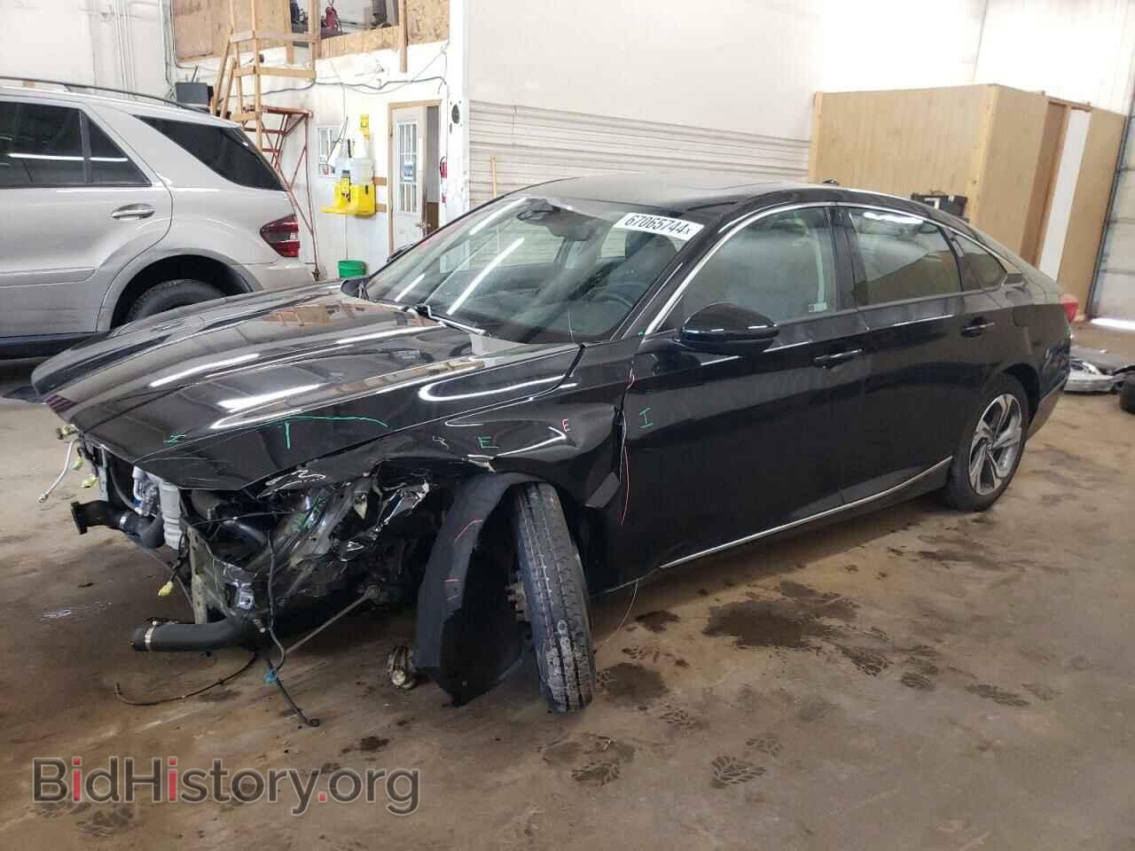 Photo 1HGCV2F52LA004788 - HONDA ACCORD 2020