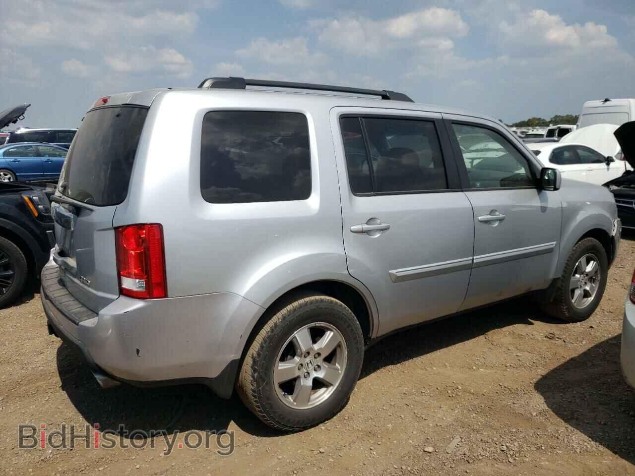 2011 HONDA PILOT - VIN: 5FNYF4H65BB007984 - Фото 3