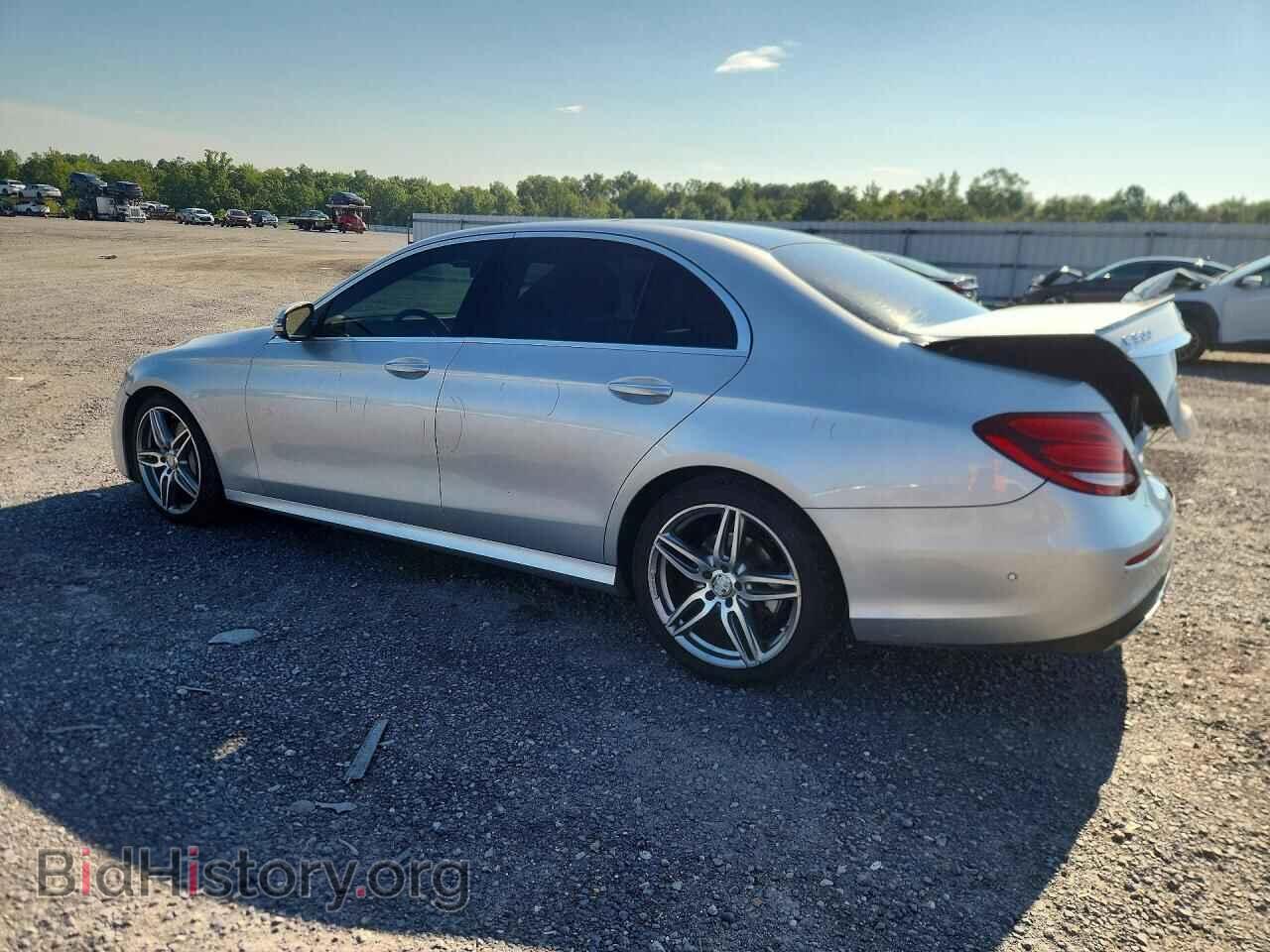 2017 MERCEDES-BENZ E-CLASS - VIN: WDDZF4JB7HA105787 - Фото 2