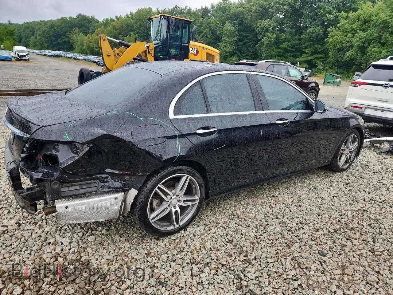 2017 MERCEDES-BENZ E-CLASS - VIN: WDDZF4KB6HA094036 - Фото 3
