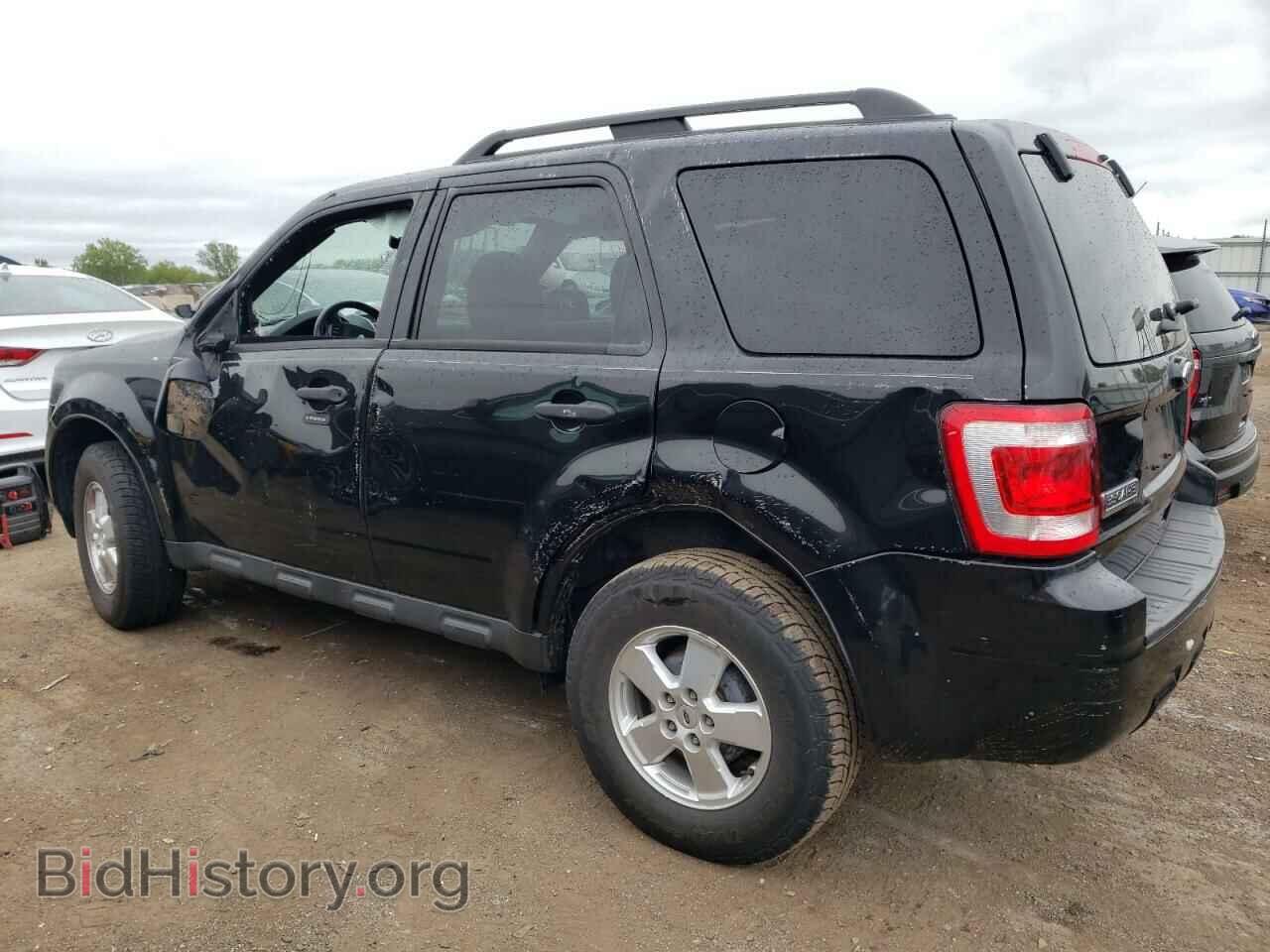 2011 FORD ESCAPE - VIN: 1FMCU0D76BKC09223 - Фото 2