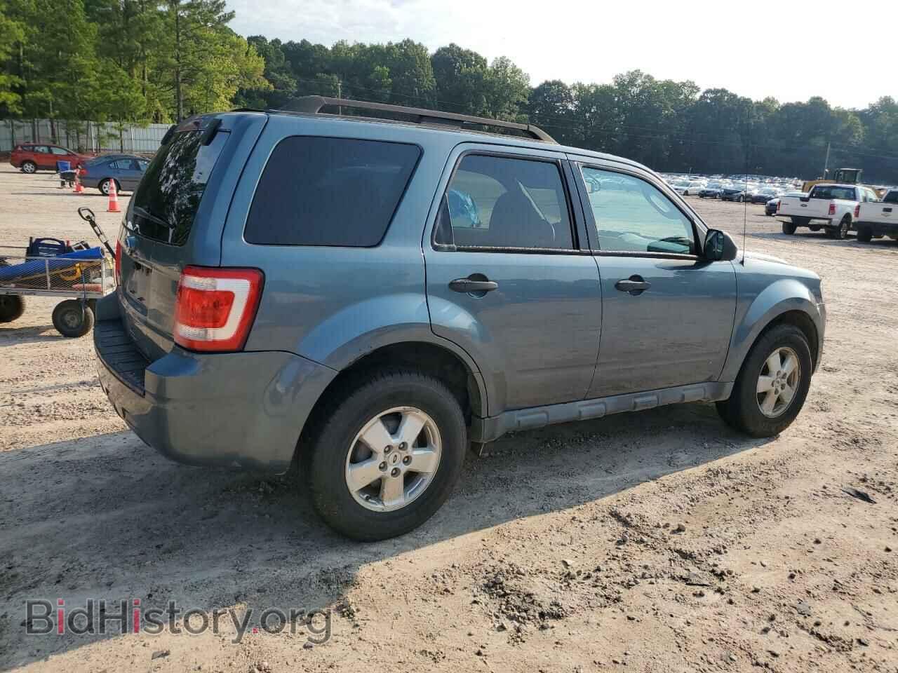 2010 FORD ESCAPE - VIN: 1FMCU9D71AKB65456 - Фото 3