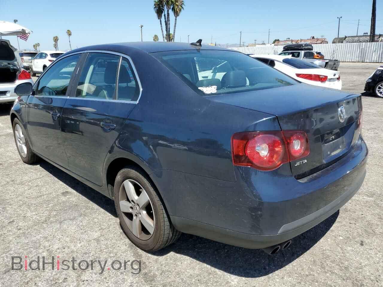 2008 VOLKSWAGEN JETTA - VIN: 3VWRM71K28M022687 - Фото 2