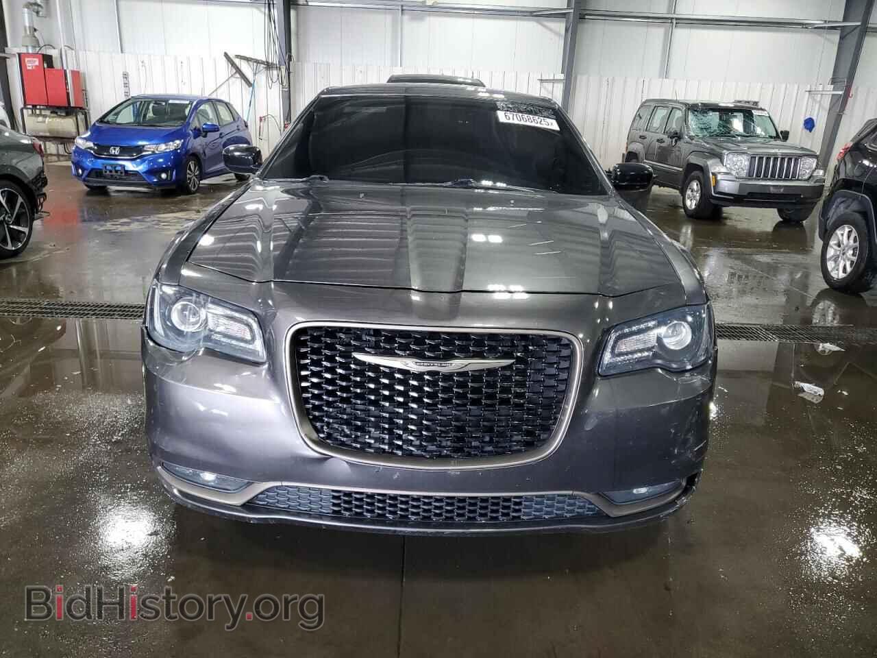 2016 CHRYSLER 300 - VIN: 2C3CCAGG7GH270639 - Фото 5
