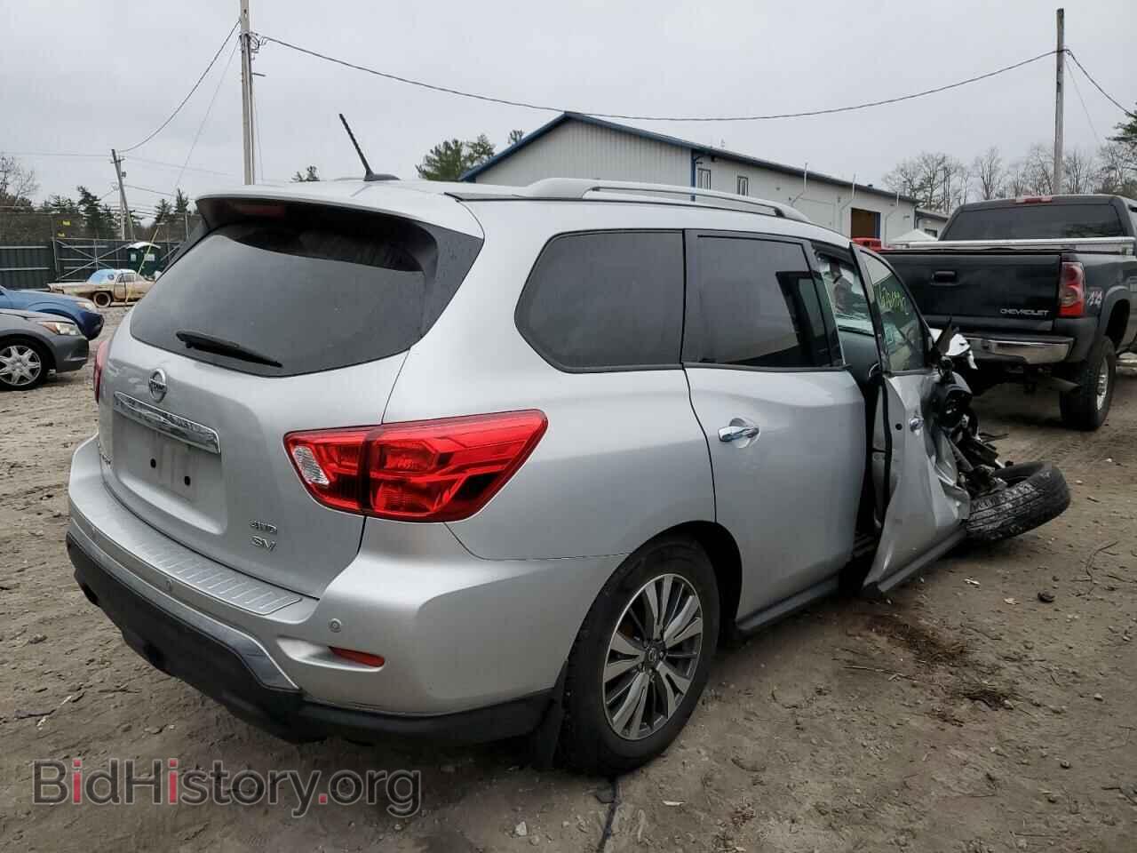 2017 NISSAN PATHFINDER - VIN: 5N1DR2MM1HC626016 - Фото 4