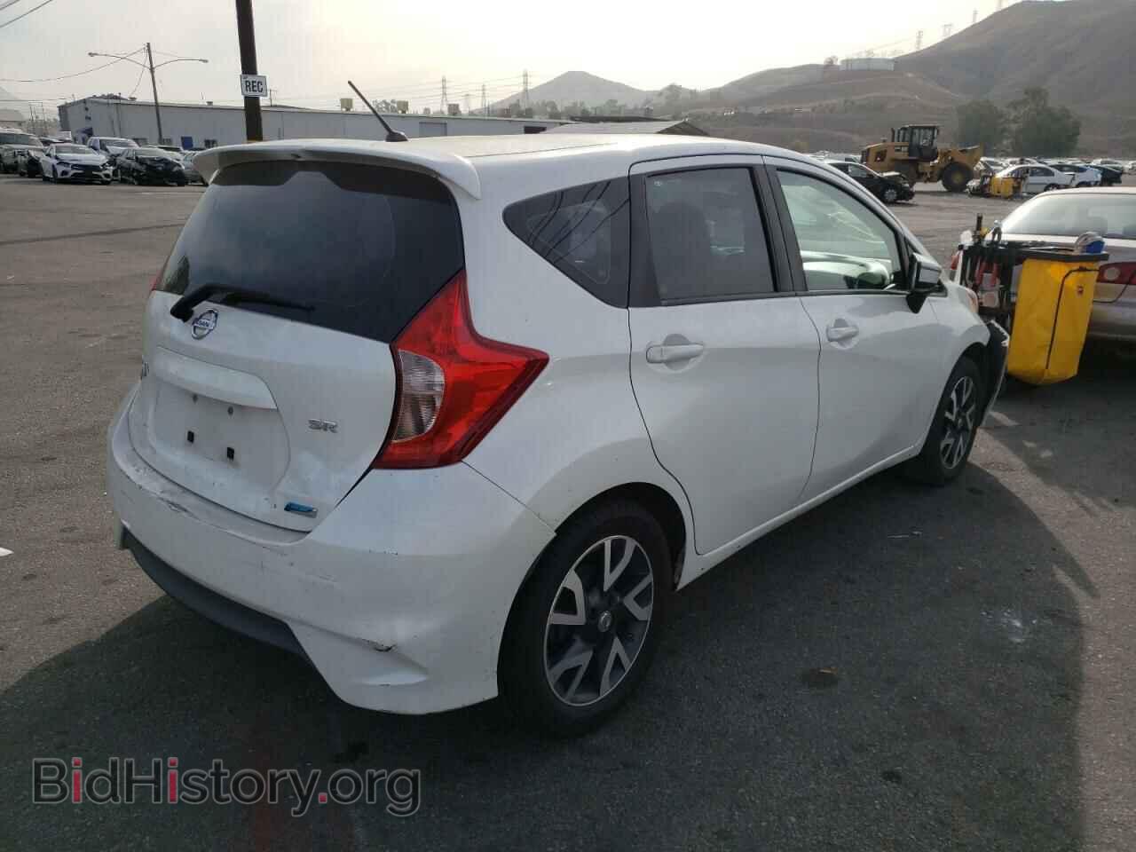 2015 NISSAN VERSA - VIN: 3N1CE2CP9FL392266 - Фото 4