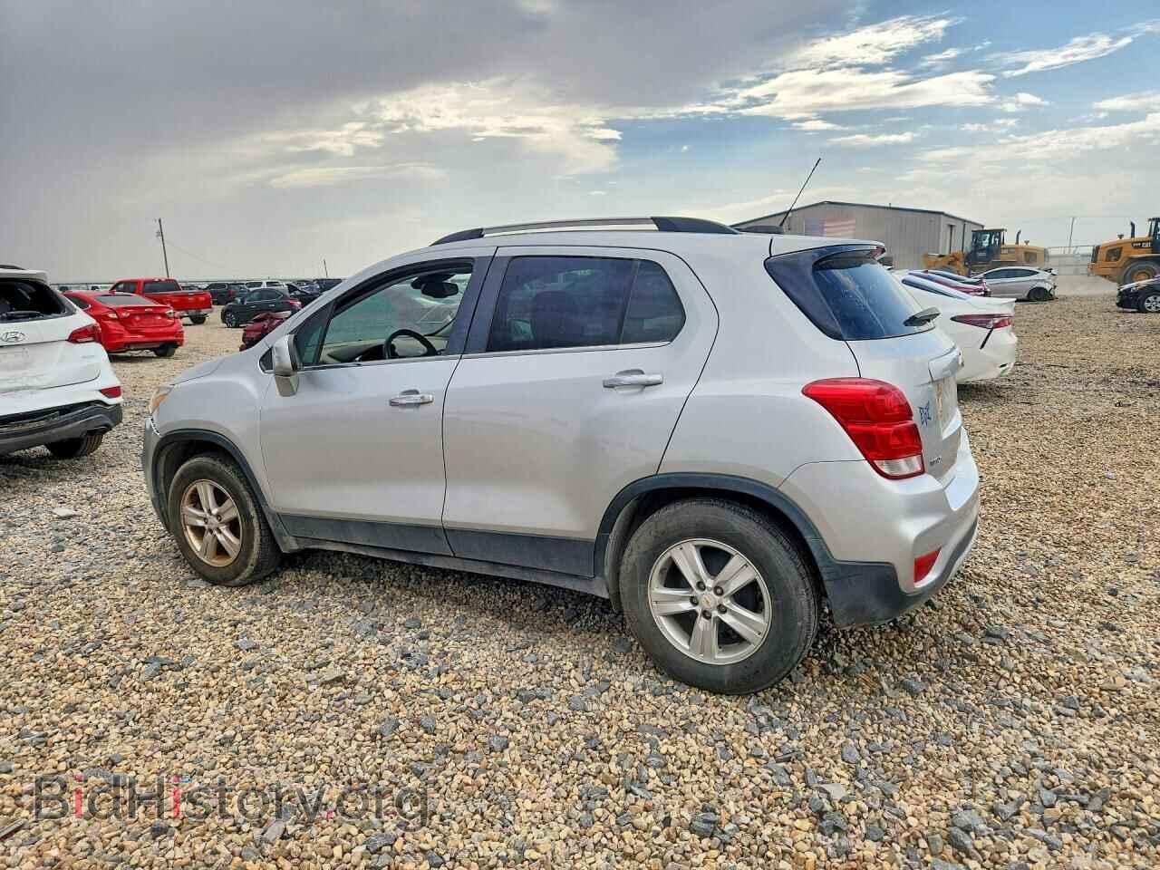 2019 CHEVROLET TRAX - VIN: KL7CJLSB7KB809932 - Photo 2
