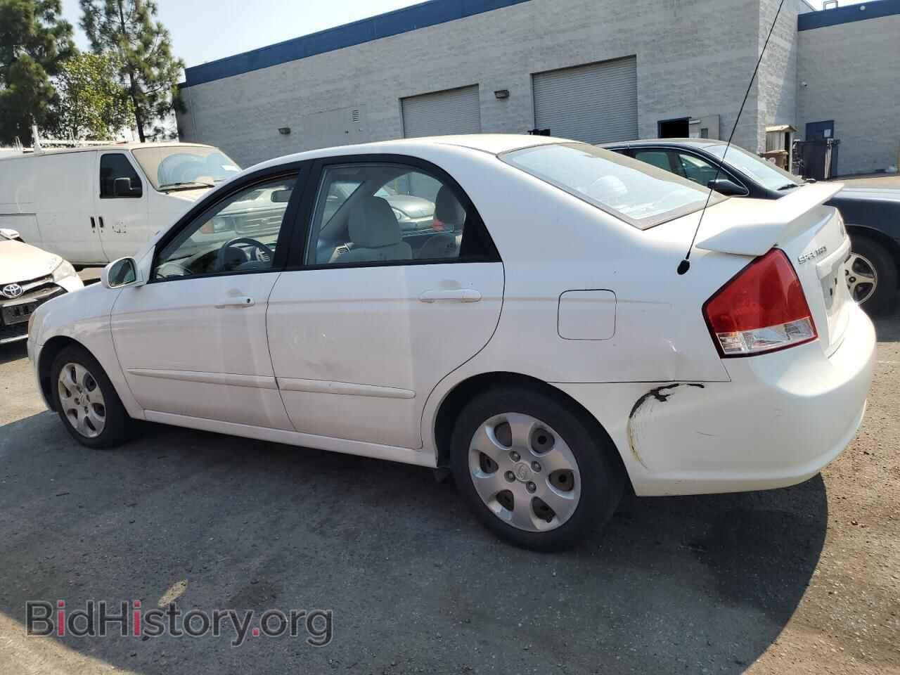 2007 KIA SPECTRA - VIN: KNAFE122175477773 - Фото 2