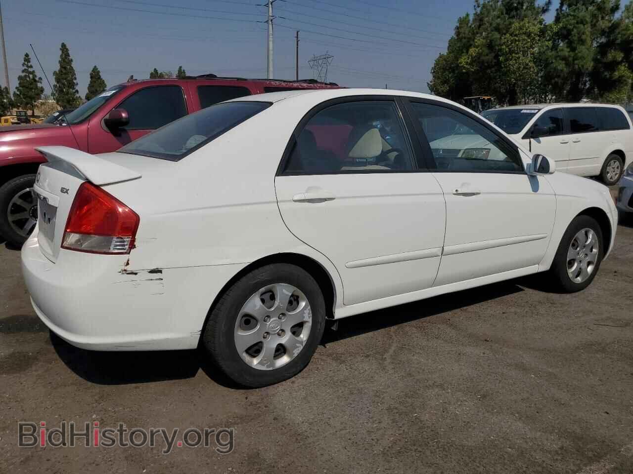 2007 KIA SPECTRA - VIN: KNAFE122175477773 - Фото 3