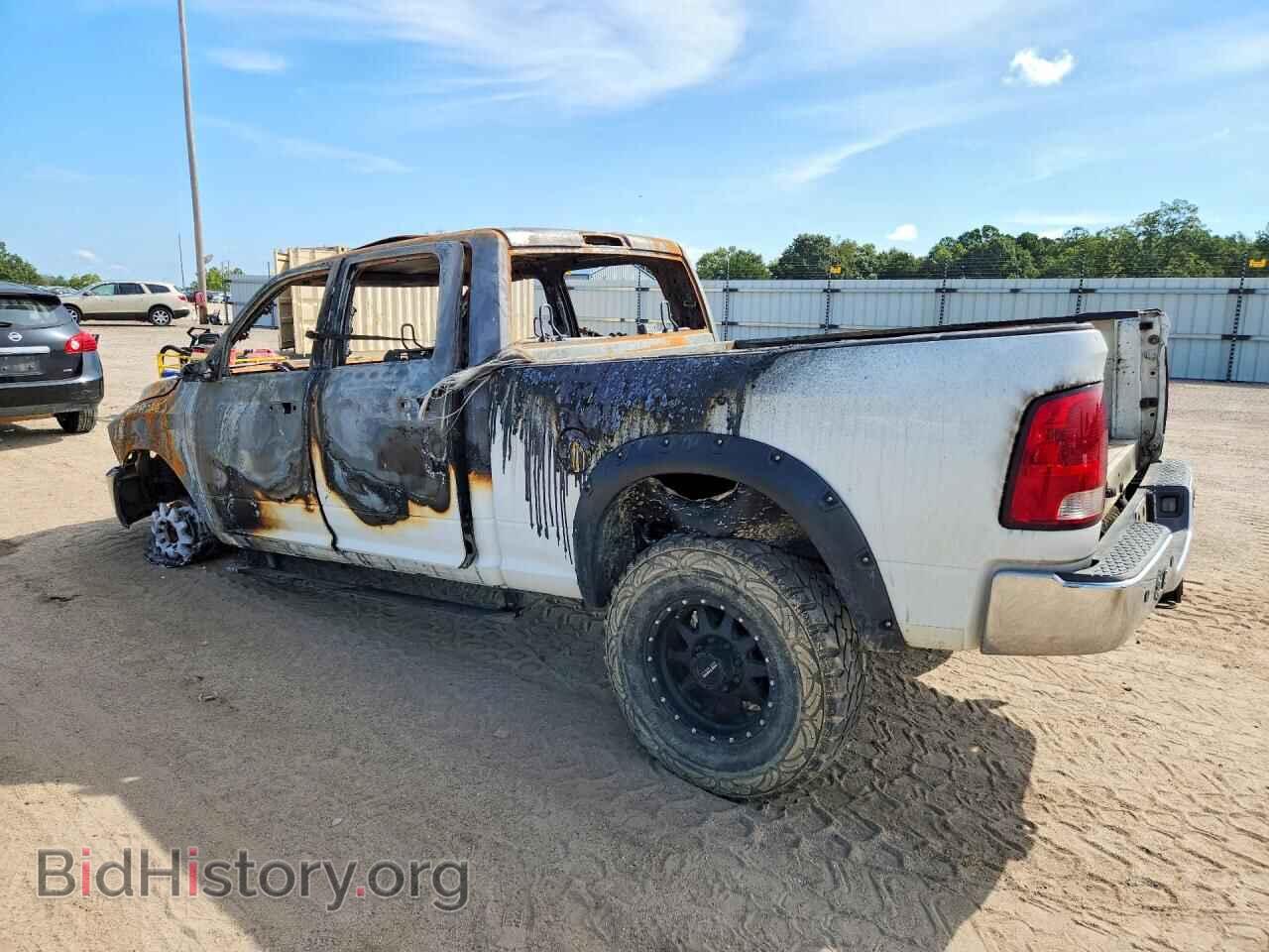 2014 RAM 2500 - VIN: 3C6UR5CJ1EG194086 - Photo 2