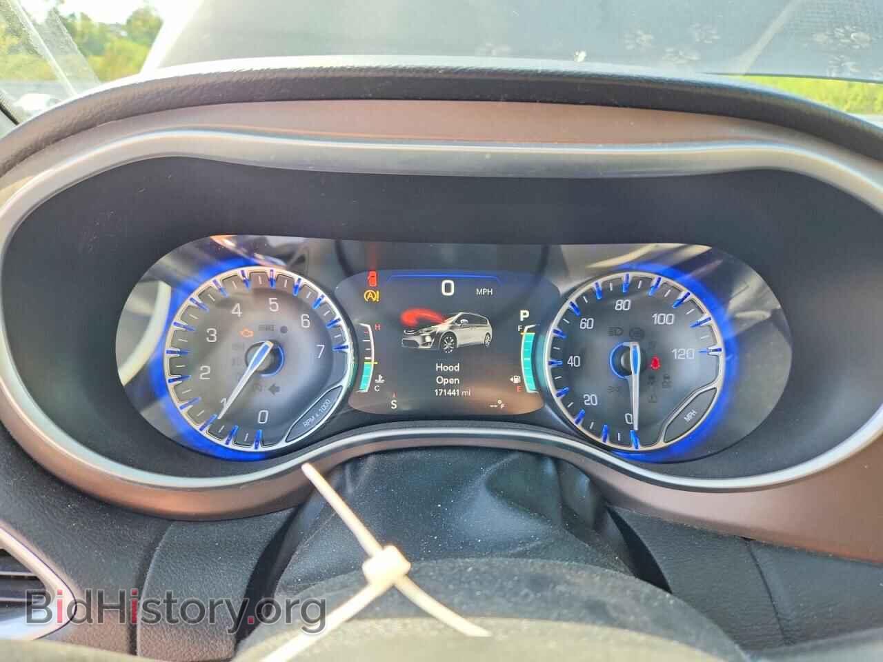 2018 CHRYSLER PACIFICA - VIN: 2C4RC1EG9JR288182 - Фото 9