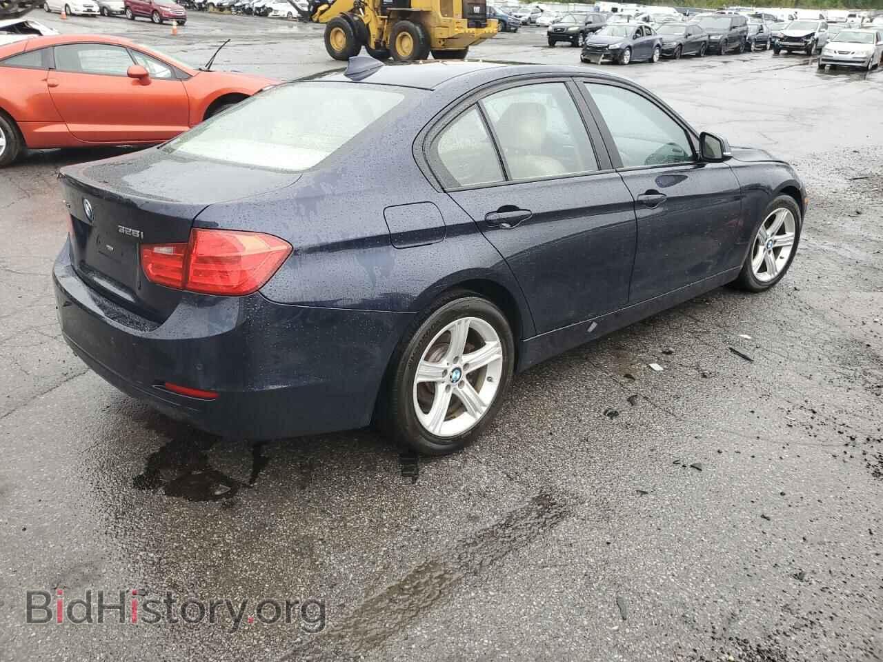2013 BMW 3 SERIES - VIN: WBA3B3C51DF536634 - Фото 3