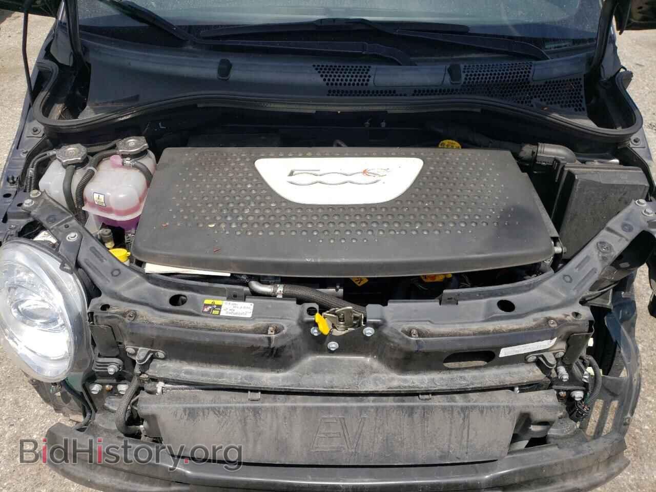 2017 FIAT 500 - VIN: 3C3CFFGEXHT579999 - Photo 11