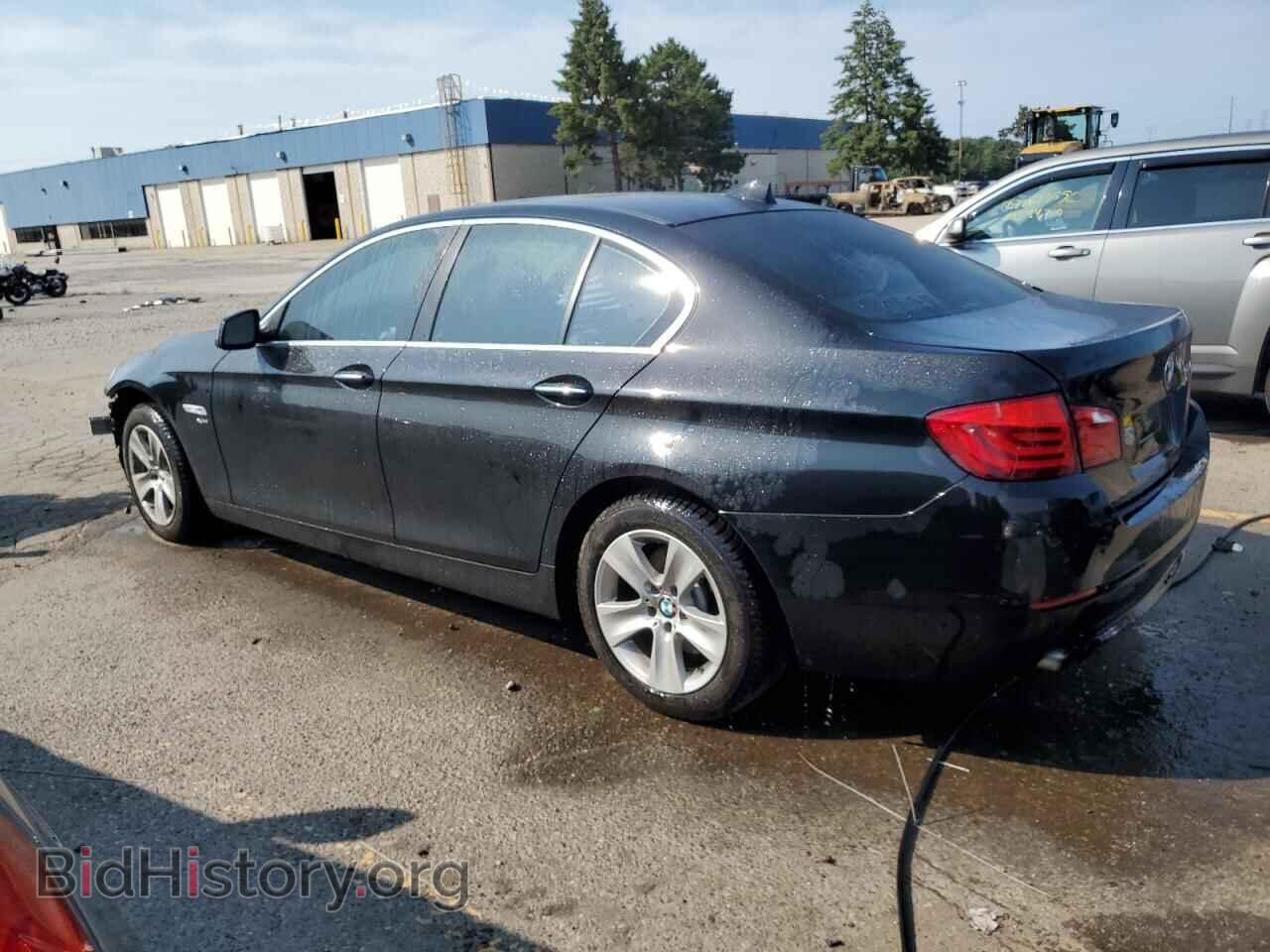2012 BMW 5 SERIES - VIN: WBAXH5C50CDW04069 - Фото 2