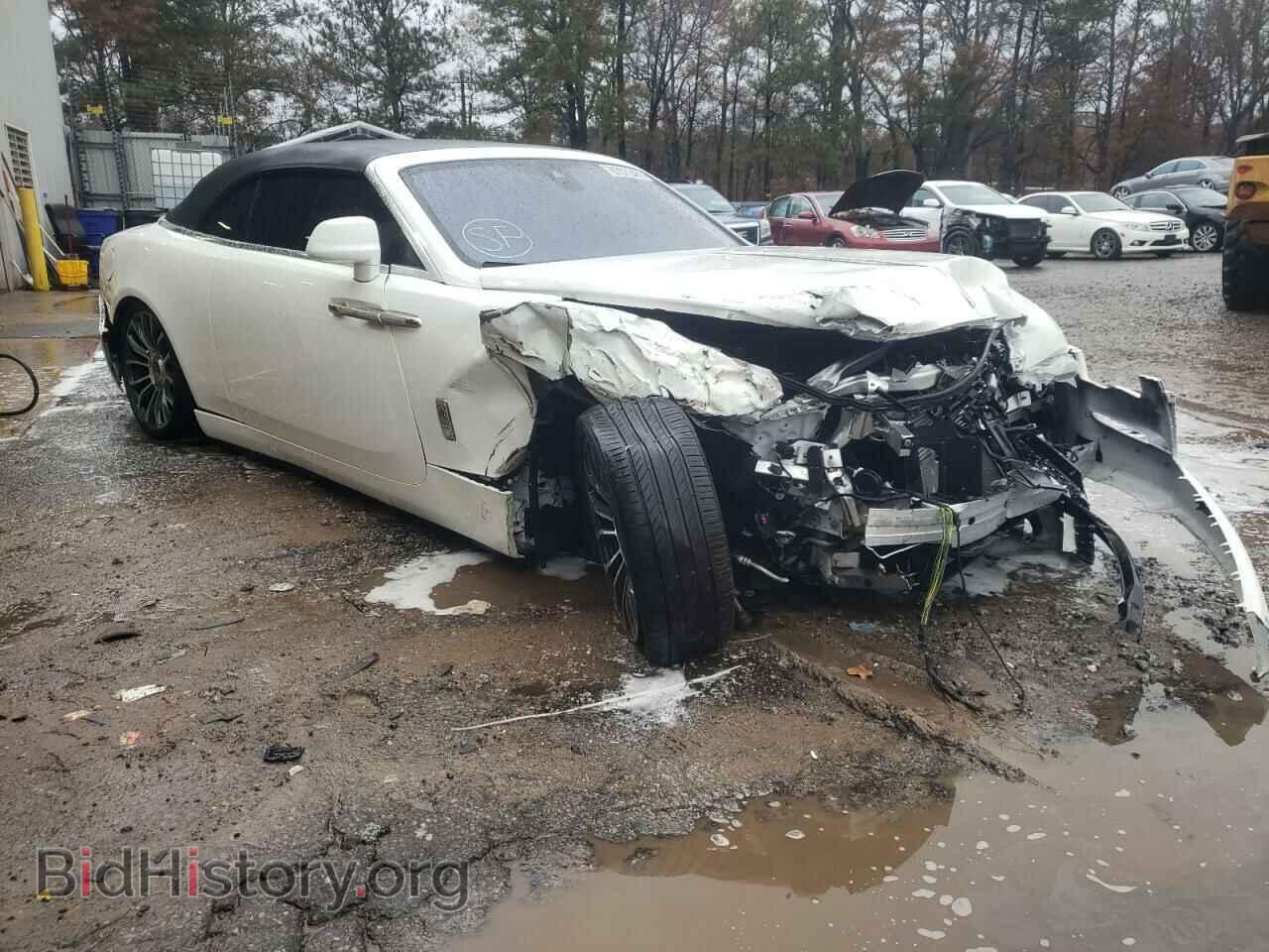 Photo SCA666D55JU107578 - ROLLS-ROYCE DAWN 2018