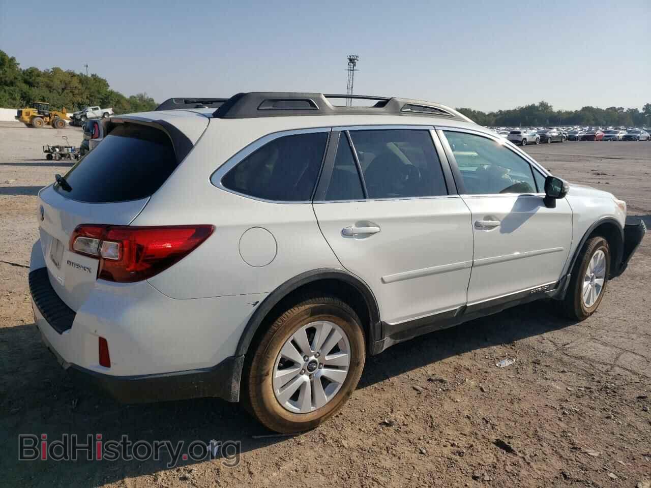 2015 SUBARU OUTBACK - VIN: 4S4BSBFC5F3260087 - Photo 3