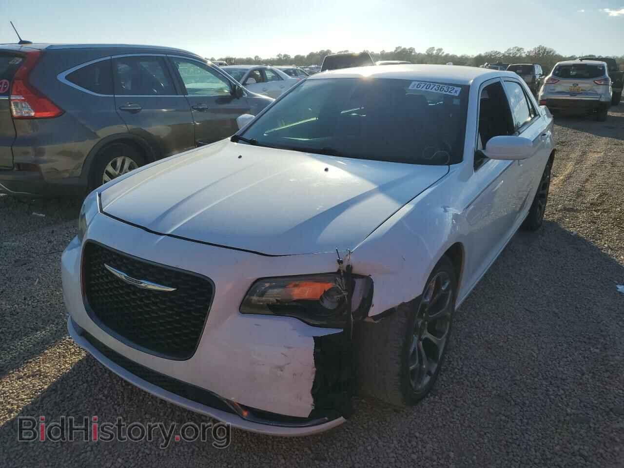 2016 CHRYSLER 300 - VIN: 2C3CCABG8GH310914 - Фото 2