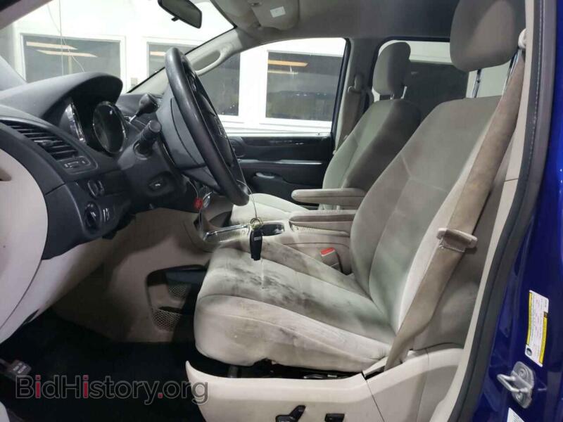 2013 Dodge CARAVAN (VIN 2C4RDGCG5DR736067) — фото 7 из 13