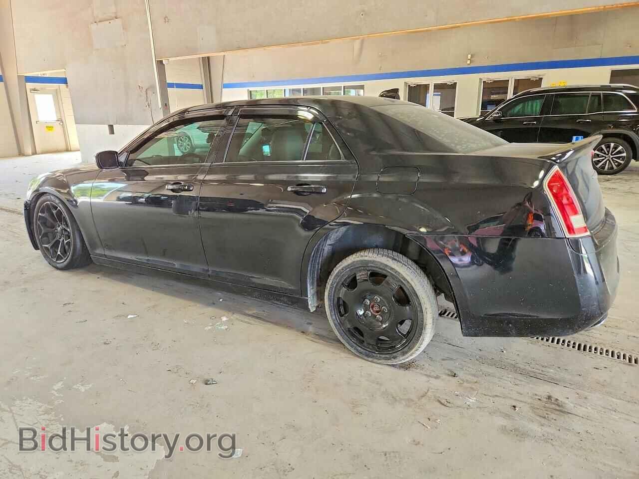 2017 CHRYSLER 300 - VIN: 2C3CCAAG8HH668338 - Фото 2