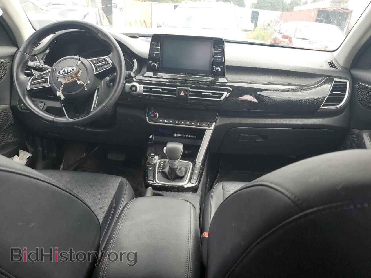 2021 KIA SELTOS - VIN: KNDEUCAA5M7136155 - Фото 8