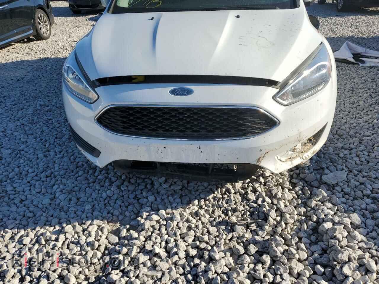 2018 FORD FOCUS - VIN: 1FADP3K2XJL205229 - Фото 9