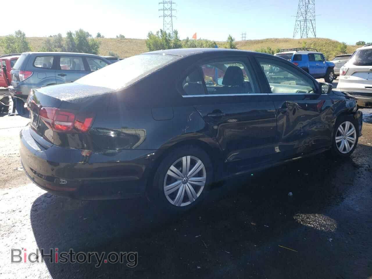 2017 VOLKSWAGEN JETTA - VIN: 3VW2B7AJXHM333945 - Фото 3
