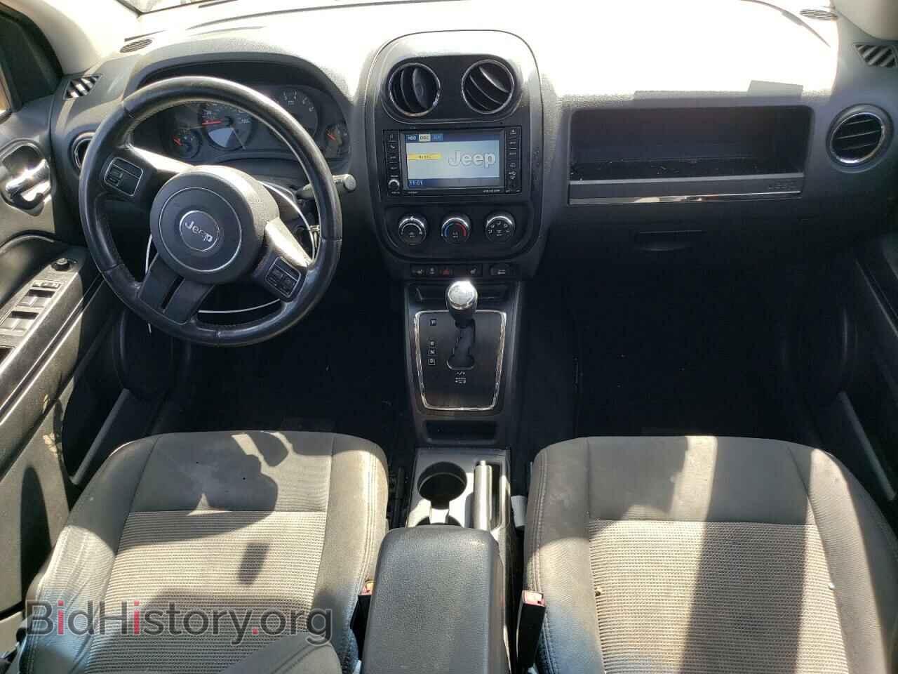 2012 JEEP COMPASS - VIN: 1C4NJDEBXCD651279 - Photo 8