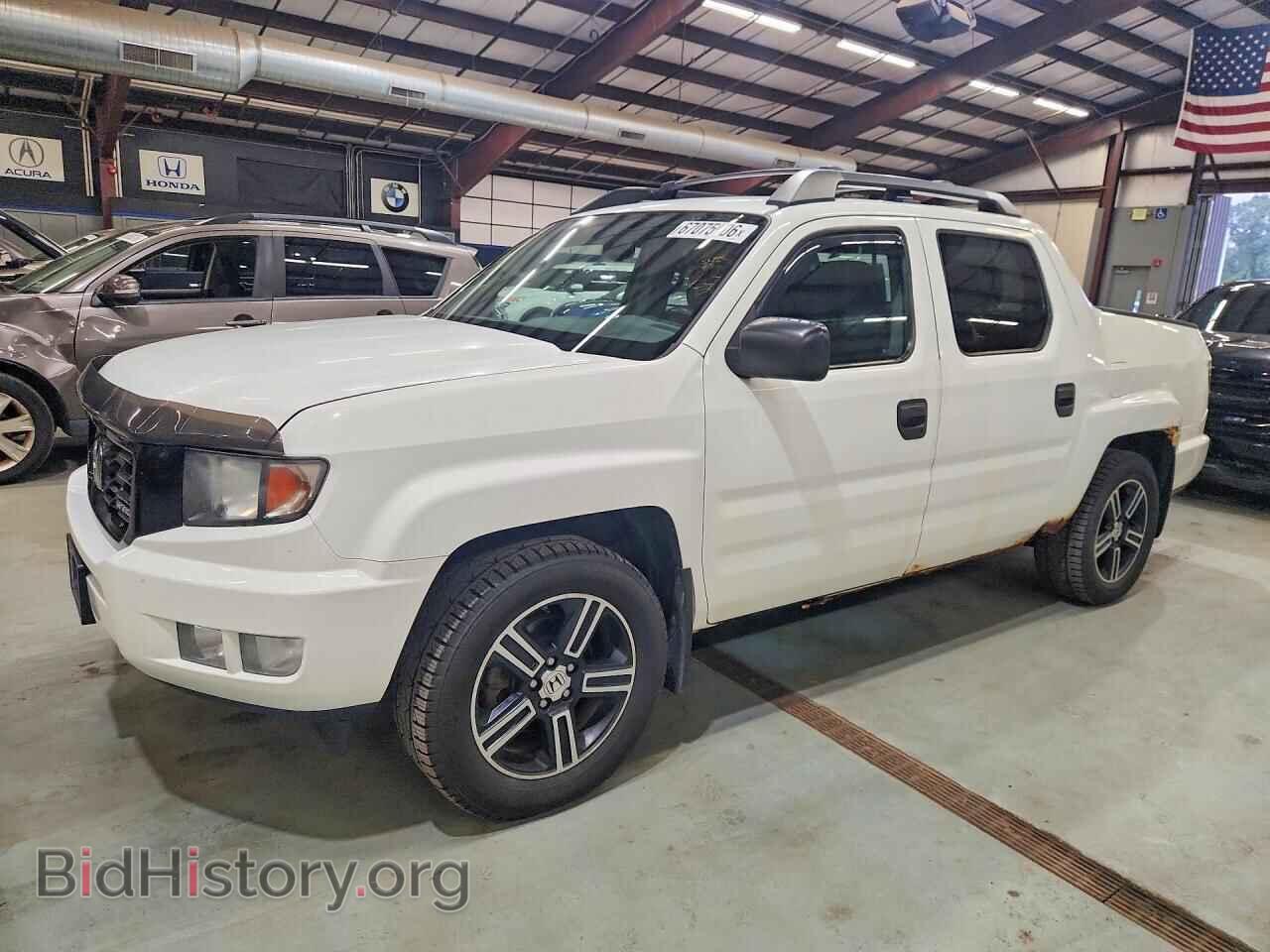 Photo 5FPYK1F77EB009706 - HONDA RIDGELINE 2014