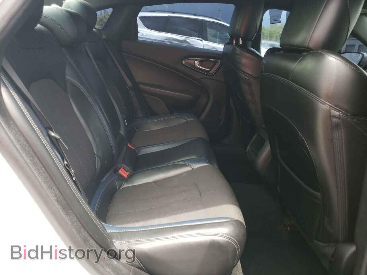 2015 CHRYSLER 200 - VIN: 1C3CCCBB2FN743599 - Фото 10