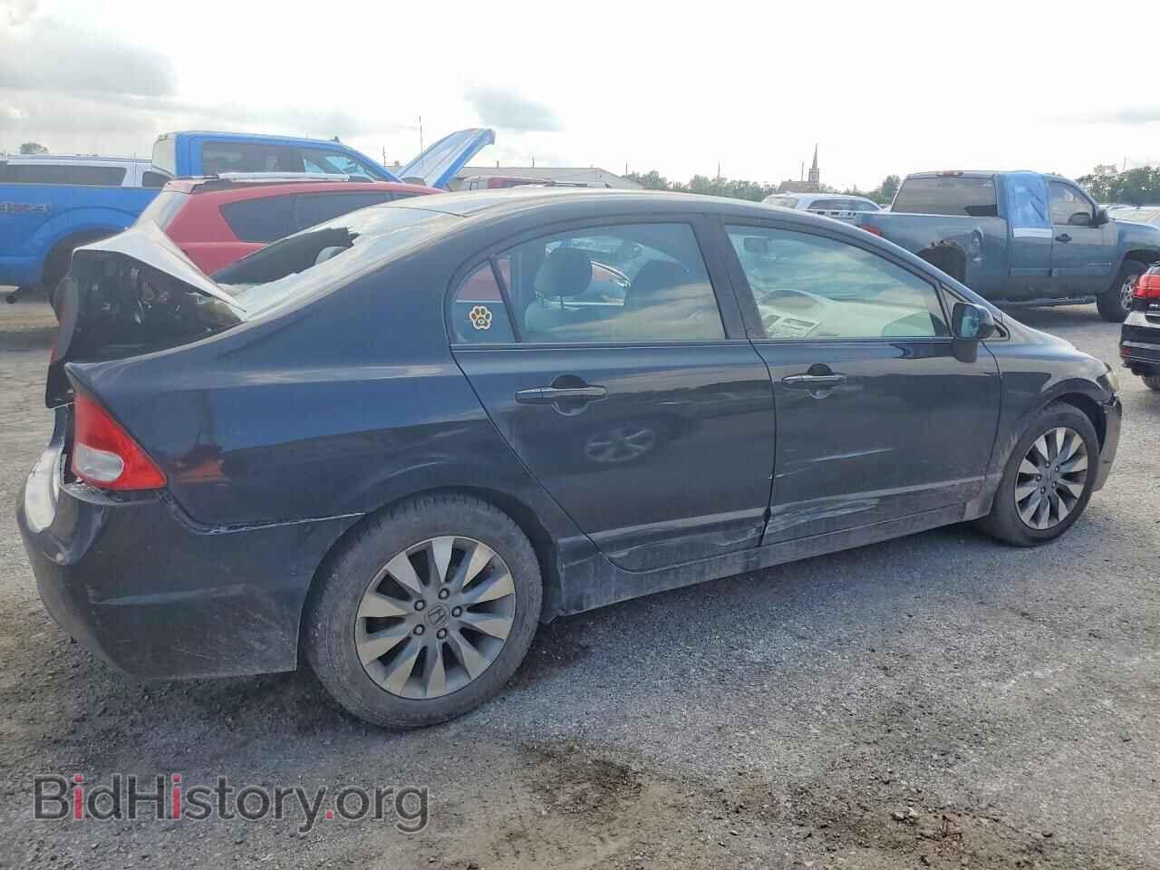 2011 HONDA CIVIC - VIN: 19XFA1F88BE011784 - Фото 3