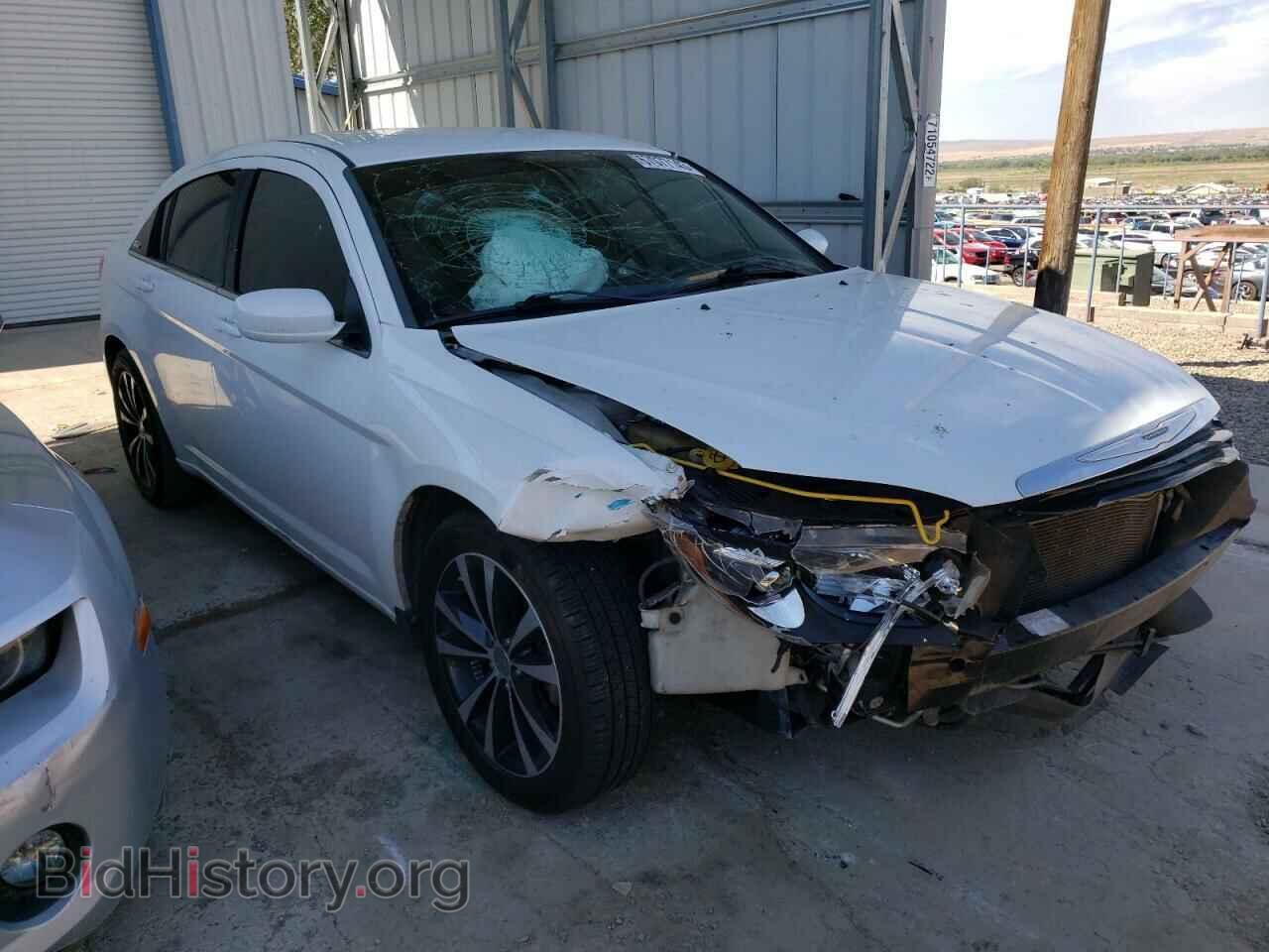2013 CHRYSLER 200 - VIN: 1C3CCBBG4DN747396 - Фото 4