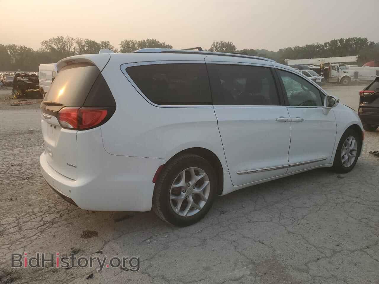 2019 CHRYSLER PACIFICA - VIN: 2C4RC1GG8KR748706 - Фото 3