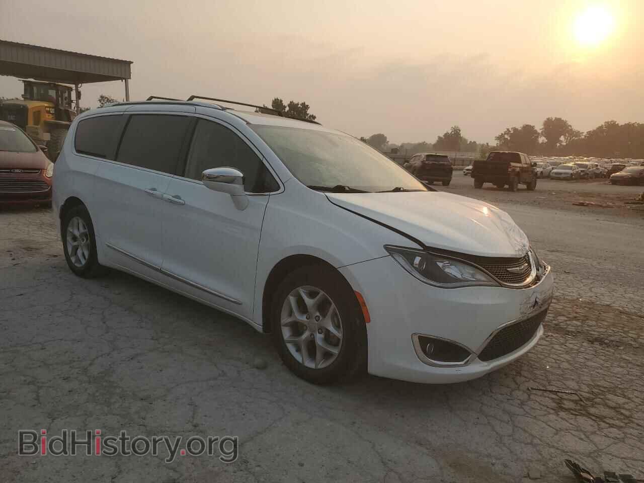 2019 CHRYSLER PACIFICA - VIN: 2C4RC1GG8KR748706 - Фото 4