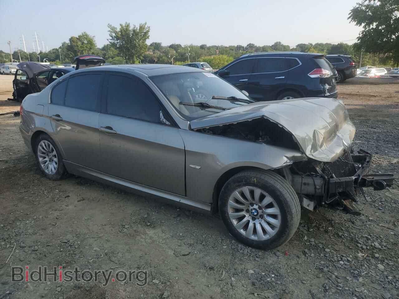 2009 BMW 3 SERIES - VIN: WBAPH77509NM45496 - Фото 4