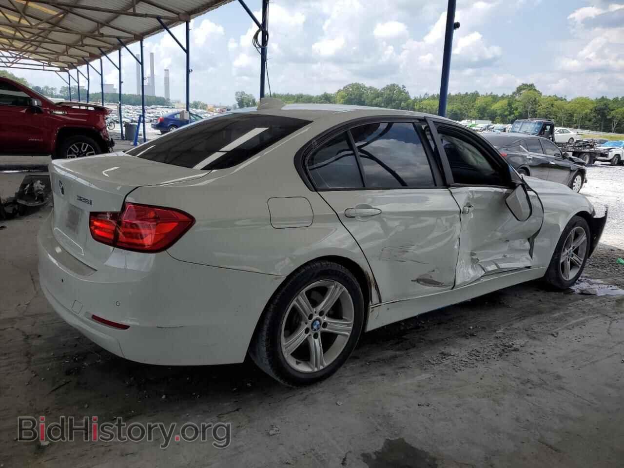 2015 BMW 3 SERIES - VIN: WBA3A5G54FNS84055 - Фото 3