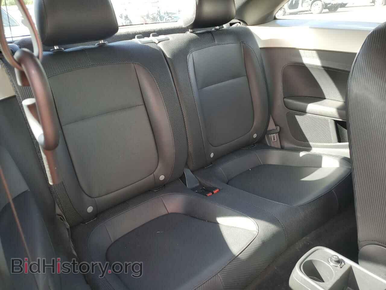 2012 VOLKSWAGEN BEETLE - VIN: 3VWJP7AT7CM652484 - Фото 6