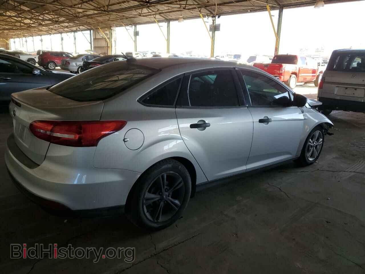 2017 FORD FOCUS - VIN: 1FADP3E20HL223132 - Фото 3