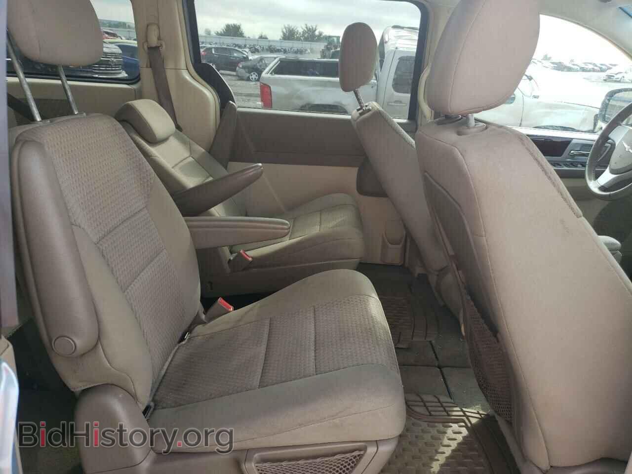 2010 CHRYSLER MINIVAN - VIN: 2A4RR5D19AR142894 - Фото 11