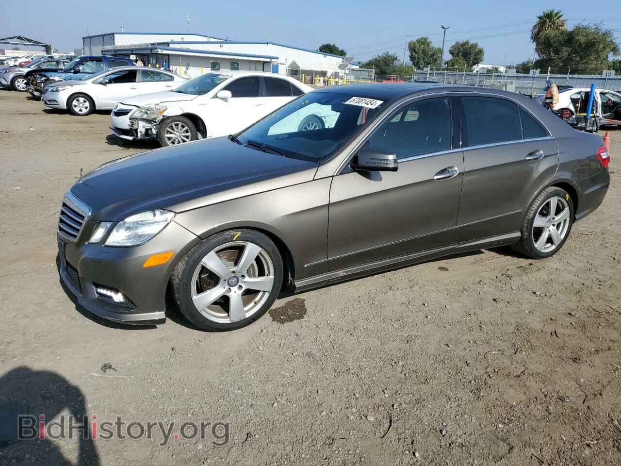 Фотография WDDHF5GB3BA290940 - MERCEDES-BENZ E-CLASS 2011
